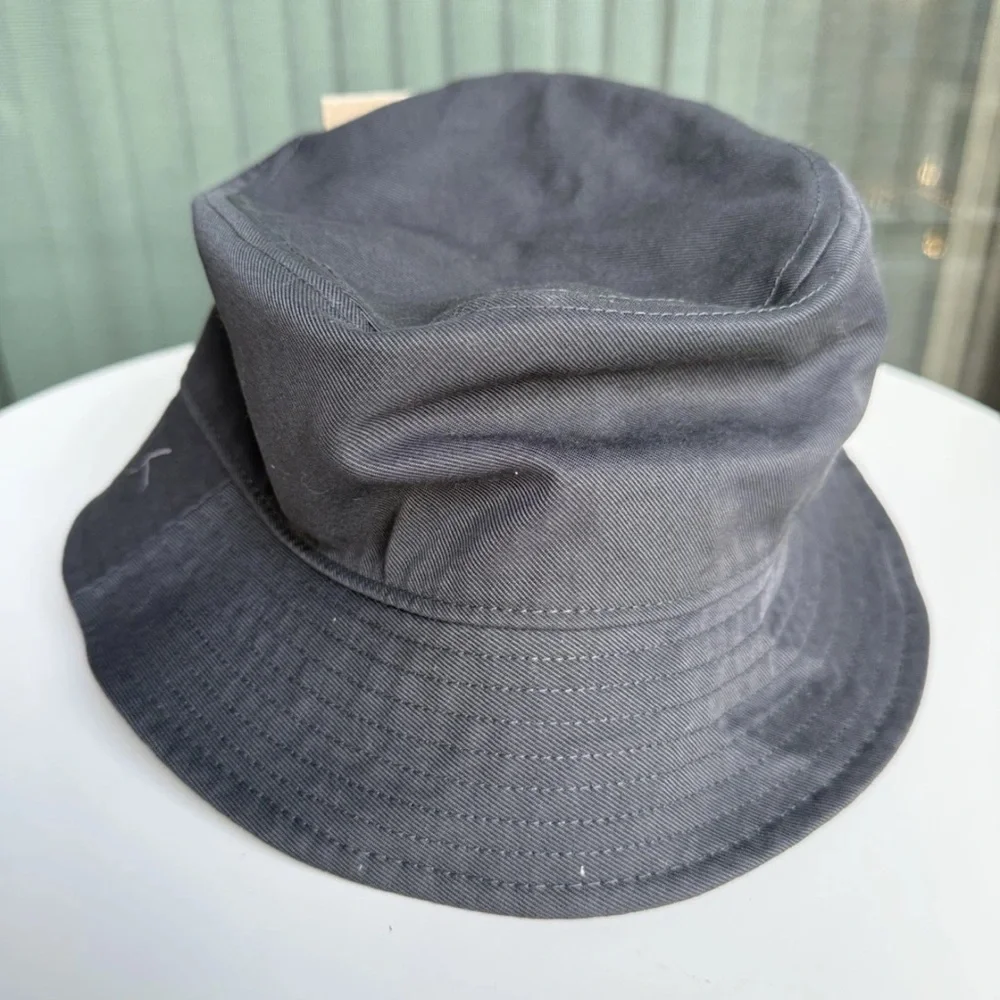 Nike Dri-Fit Swoosh‎ Logo Apex Golf Bucket Unisex Hat Anthracite (Gray Black) M